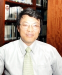 울산시 총무과 김대성씨(45·행정6급)가 2004년도 기록물관리업무 대통령 표창 수상자로 선정됐다.
