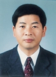 김경수(金敬洙) 조선대 교수(자연과학대학 식품영양학과)가 식품의약품안전청이 올해 처음으로 설치 운영하는 ‘중금속기준설정위원회’ 위원에 선정됐다.