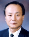 이우근(李 祐 根) 대표이사 사장 