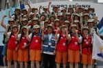 엔씨소프트가 주최하는 대학생 도보대장정 ‘2005 대한민국문화원정대(www.ncroad.com)’가 25일 발대식을 갖고, 707km의 국토대장정에 나섰다.
