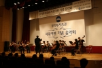 우리투자증권(사장:朴鍾秀)은 7월 1일(금) 사옥이전을 기념하고 새로운 보금자리에서 힘찬 도약을 시작하기 위한 ‘사옥이전 기념음악회’를 개최하였다.