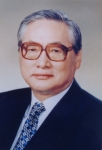 파라다이스복지재단 이사장 정원식