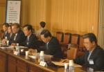 성윤갑 관세청장은 7월7일 서울세관 10층대회의실에서 개최된 초일류세관추진위원회 를 주재한 자리에서 그간의 추진성과에 대해 설명하고 있다.