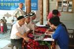 한동관 관동대 총장과 김병길 병원장을 비롯한 의사(12명)와 간호사 및 의대생 등 모두 22명으로 구성 된 해외의료봉사단은 25만 명의 고려인과 1천여 명의 대한민국 교민들이 살고