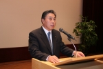 경영혁신을 설파하고 있는 한국산업은행 유지창 총재 
