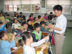재활용품을 이용하여 창작품 만들기