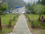 광주시는 청품쉼터 주변을 볼거리로 가득한 무등산 관광명소로 만들기 위해 봄철 철쭉이 지고 나면 밋밋했던 쉼터에 수천 그루의 장미를 심어 여름철까지 볼거리가 이어지도록 ‘장미동산’을