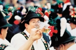 독일 최대의 민속 축제를 기념하는 “밀레니엄 서울힐튼 옥토버페스트(Hilton Oktoberfest)”를 컨벤션 센터에서 개최한다. 