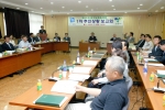 고양시는 2일 이기수 부시장, 덕양·일산동·서구청장, 실·국소장을 비롯한 실무부서장과 체육회 등 40명이 참석한 가운데 상황실에서 『제1차 추진상황 보고회』를 개최했다.