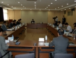 고양시는 지난 6일 시청 상황실에서 강현석 고양시장을 비롯 관련 실국장 및 과장이 참석한 가운데 하수처리장 건립에 따른 대책회의를 가졌다.