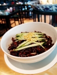 서울프라자호텔의 중식당 도원의 캐주얼 브랜드인 서울역사에 위치한 티원에서는 자장면 탄생 100주년을 기념하여 특별한 이벤트를 선보인다.