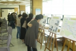창원시 명곡동에서는 주택가등 생활환경주변 쓰레기불법투기 실태와 단속을 통한 투기자 색출과정등 2005년 주택가 생활환경 추진상황의 생생한 현장사진 100여점을 명곡동민의집 2층에서