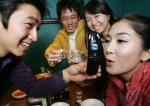 LG전자가 지난 6월 내놓은 음주측정 스포츠카폰