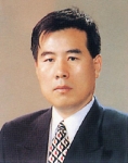 정오진 공과대학장