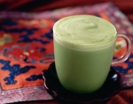 스타벅스커피 코리아(대표 장성규)는 오는 11일부터 새로운 음료인 “그린 티 라떼(Green Tea Latte)”를 전세계 스타벅스 처음으로 출시한다.