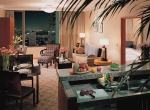 1 Bedroom Deluxe
별도의 독립된 침실과 넓고 여유로운 거실, 격조 높은 오픈바 스타일의 주방시설을 함께 갖춘 29평(96sq.m)의 넓은 실내 공간은 편안하고 풍요로