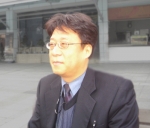 출판기념회를 갖는 조성원 수필가