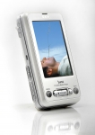 스카이는 2.6인치 와이드 LCD를 탑재한 슬라이드형 *PMP폰(주1) IM-U100을 이번 주말에 본격 출시한다.