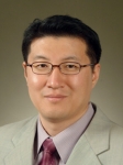 원광대 치과대학 유용욱 교수