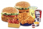 치킨 전문 외식브랜드 KFC가 오는 4월 6일까지 ‘만원의 행복 세트’ 출시를 기념하여 오리온과의 공동 프로모션을 진행한다. 
