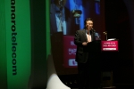 하나로텔레콤은 20일 오후 메리어트 호텔에서 (주)영우디지탈의 주요 400여개 유통망 관계자가 참석한 가운데 ‘컨버전스 파트너 컨퍼런스’를 개최했다. 하나로텔레콤 박병무 대표이사 