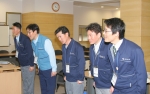 서울체신청 소속 집배원들이 4월 27일 성동서비스아카데미에서 고객응대 체험교육을 받고 있다.