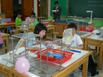 학생들의 실험 모습