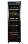 (주)레뱅드매일에서 출시한 1250만원 프랑스 보르도산 특급 와인 패키지. 패키지에는 프랑스 보르도산 특급 와인 63종과 와인 냉장고가 포함되어 있으며, 400만원 할인된 특가로 