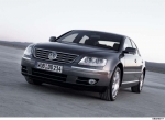 폭스바겐 ‘페이톤 V8 4.2 LWB’