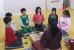 경남 하동에 있는 ‘선비서당&#039;은 오는 여름방학을 맞은 청소년들을 위해 전통문화체험, 생태 탐방, 예절학당, 독서교실 등을 체험하는 방학특별프로그램을 운영한다.  