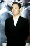 <한반도>의 강신일