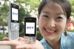 스카이의 두 번째 슬림폰인 ‘스타일리시 슬림 슬라이드폰’(모델명 ; IM-S130<SKT용>/S130K<KTF용>)이 이 달 SKT와 KTF에서 동시 출시된다