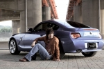 BMW 코리아는 27일 지난 14일 시사회를 갖고 첫 공개한 뮤직필름 ‘BMW meets truth’가 국내 최초로 아시아나 기내 상영 프로그램에 선정되었다고 밝혔다.