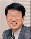 교무부총장 김호영