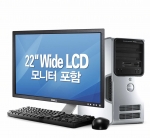 22인치 LCD모니터와 함께 구성한 데스크톱 디멘션E520