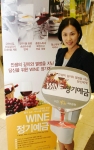 KB국민은행 (은행장 강정원/www.kbstar.com)은 오는 7월 2일부터 베이비 부머의 은퇴시기 도래 등 급격한 인구 고령화에 대응하여 중·장년층 고객의 Life cycle 