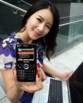 SK텔레콤(사장 金信培, www.sktelecom.com)은 PC와 유선인터넷 상에서 가장 많이 사용되는 이메일, 메신저 서비스를 모바일에 맞게 각각 최적화하여 휴대폰에서 이용할 