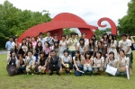 한국문화체험 봉사하는 한국학생들과 일본학생들단체