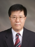 신임 심일선 이사장