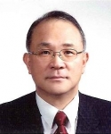 제18회 상허대상 수상자로 양창수(梁彰洙) 서울대 법대 교수(법률 부문)