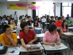 한양대학교 특강하는 장면