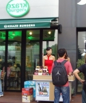 크라제버거 리유니트와인 입점 할인판매