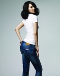 2009 ‘뉴 오리지널 캘빈’ 패션 아이콘 신민아