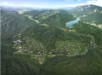포천명품토지개발(주)에서는 경기도 포천시 영북면 산정리 일대 임야를 주변시세보다 저렴한 가격에 공개매각 한다고 밝혔다. 해당 토지는 산정호수내 평강식물원 앞 정남향이며, 경사도가 