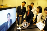 서울통신기술이 15일 美라이프사이즈社와 총판계약을 맺고 HD급 Telepresence 솔루션 총판계약을 맺고 국내 기업통신 사업을 강화하고 있다. 사진은 고화질 Telepresen