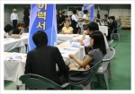“심각한 취업난, 인턴 취업으로 해결하자”