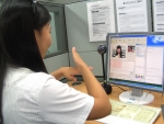 SK브로드밴드는 한국정보화진흥원과 함께 청각․언어장애인을 위한 106 수화 상담 서비스를 제공한다. 청각․언어장애인이 한국정보화진흥원의 통신중계서비스센터 통신중계사와 수화로 대화하