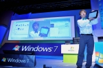 22일 한국마이크로소프트는 서울 광장동 멜론악스에서 ‘윈도우 7’ 출시 기자 간담회를 개최했다. 한국마이크로소프트 백승주 차장이 더욱 빠르고 편리해진 윈도우 7의 기능을 대형화면으