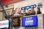 KEPCO 김쌍수 사장이 주식예탁증서(ADR) 뉴욕증시 상장 15주년을 기념해서 뉴욕증시 폐장을 알리는 타종식을 실시했다.