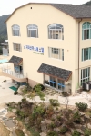 지리산유스호스텔 본관 전경